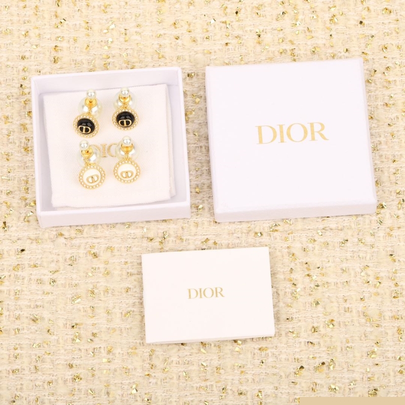 ch**an D*or earrings
